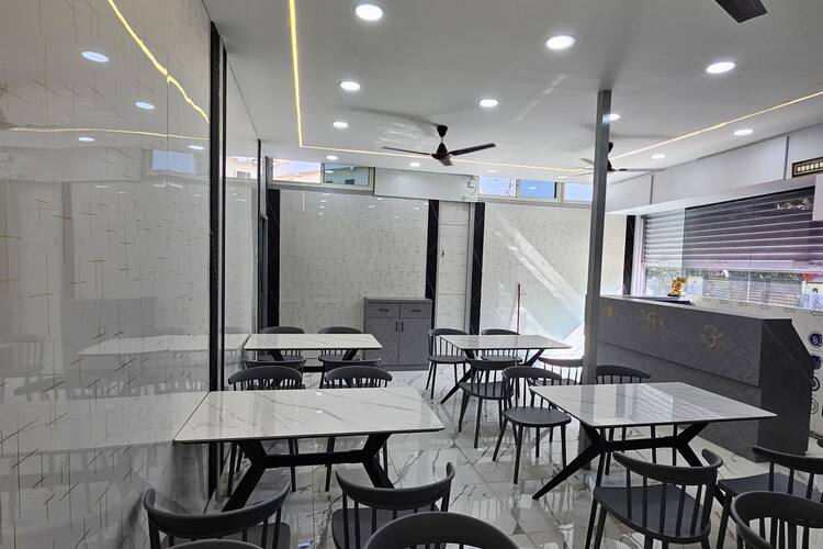 Savaji’s Kitchen Family Restaurant